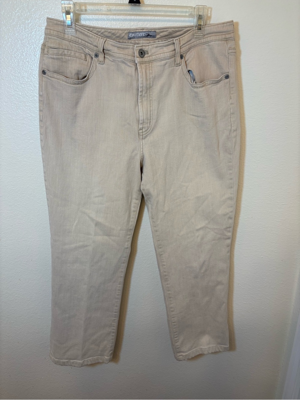 Chico's women stretchy Slim Straight Jeans in Light Beige